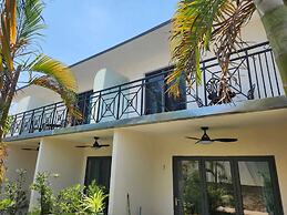 Oasis-Dream Holidays - La Petite France