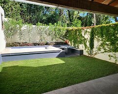 Oasis-Dream Holidays - La Petite France