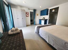 Oasis-Dream Holidays - La Petite France