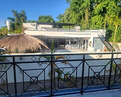 Oasis-Dream Holidays - La Petite France