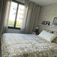 Two Bed Apt With Lovely Terrace - 2195