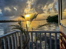 Round the point Bungalow