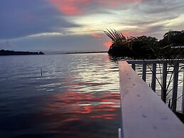 Round the point Bungalow
