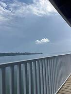 Round the point Bungalow