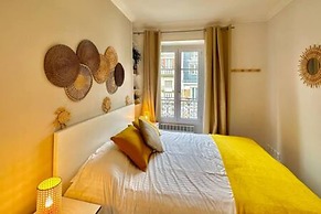 Bright and Stylish for 4 Next Eiffel Tower