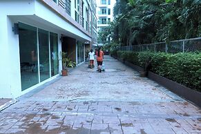 6-26 Large 1 Br-1bath 1 Km Walking To Patong Beach