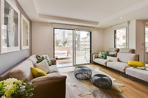 3 Bed Penthouse With Terrace Close to Beach- 2200