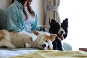 Nanki Shirahama Wan Wan Paradise