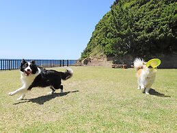 Nanki Shirahama Wan Wan Paradise