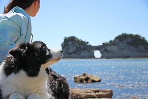 Nanki Shirahama Wan Wan Paradise