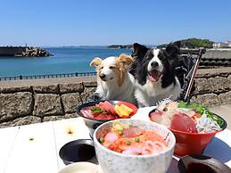 Nanki Shirahama Wan Wan Paradise