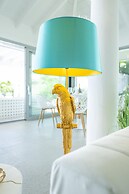 La Perla Bianca - 1 BR Beachfront Luxury Villa Offering Utmost Privacy