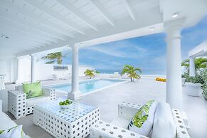La Perla Bianca - 1 BR Beachfront Luxury Villa Offering Utmost Privacy