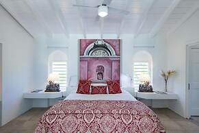 La Perla Classic- 1 BR Beachfront Luxury Villa