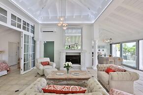 La Perla Classic- 1 BR Beachfront Luxury Villa