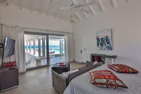 La Perla Palais - Luxury Villa on Private Beach