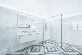 La Perla Palais - Luxury Villa on Private Beach