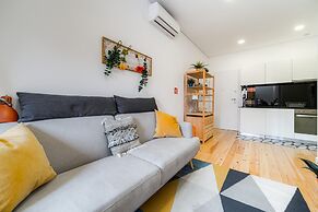 Nomad s Netto Subway - Sunny Balcony