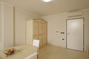 Relais du Lac IV by Wonderful Italy