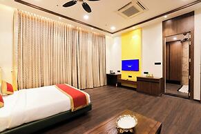 Muhurat Hotel and Resort - Raipur