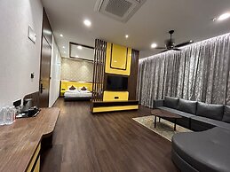 Muhurat Hotel and Resort - Raipur