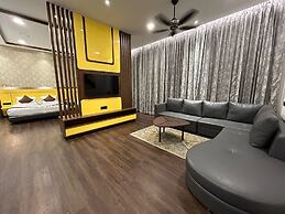 Muhurat Hotel and Resort - Raipur