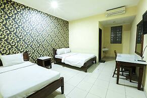 Newly Frances Hotel Cipaganti