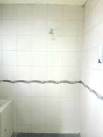 Newly Frances Hotel Cipaganti