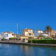 Castell Mar 1009 in Roses