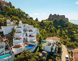 Castell Mar 1003 in Roses