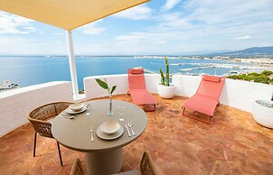 Castell Mar 1003 in Roses