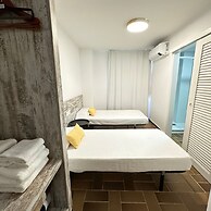 Porthos 112 in Roses