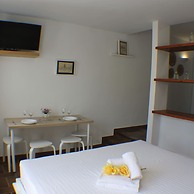 Porthos 113 in Roses