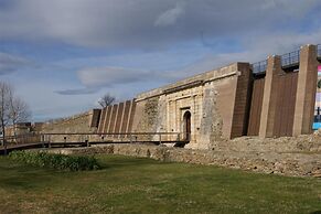 Castell Mar 1004 in Roses