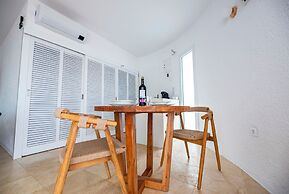 Castell Mar 1004 in Roses