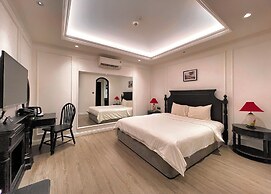 Kim Minh Boutique