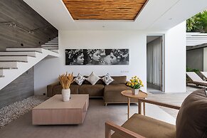 Swan Villa 1 in Seminyak