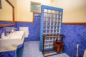 South Point Abbey Whole Villa 4 Bedroom (Sleeps 9)