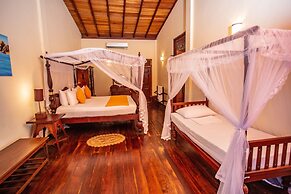 South Point Abbey Whole Villa 4 Bedroom (Sleeps 9)