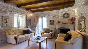 Creteholidayhome Cozy Villa