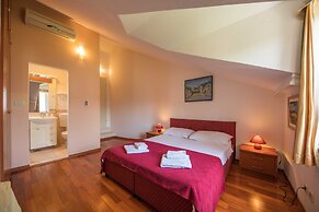 Holiday Home Lapad Beach Royal