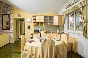 Holiday Home Lapad Beach Royal