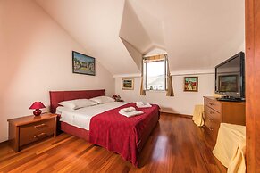 Holiday Home Lapad Beach Royal