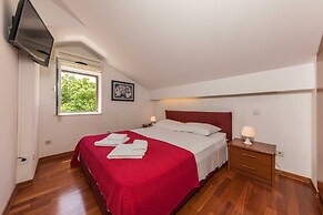 Holiday Home Lapad Beach Royal