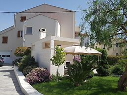 Villa Calypso Royal Apartment