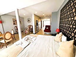 The Hotel Suites By Frame