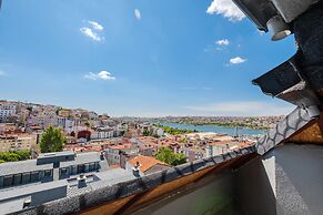 Sea View Duplex w Terrace in Goldenhorn