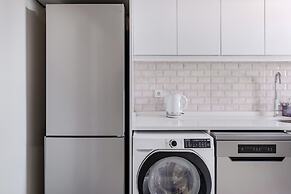 Sea View Duplex w Terrace in Goldenhorn