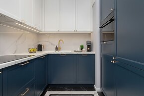 Modern With Balcony and Gym by Renters