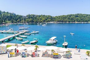 Apartments Villa Royale